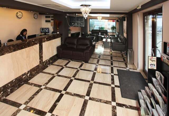 Отель West Plaza Hotel Бухарест-26