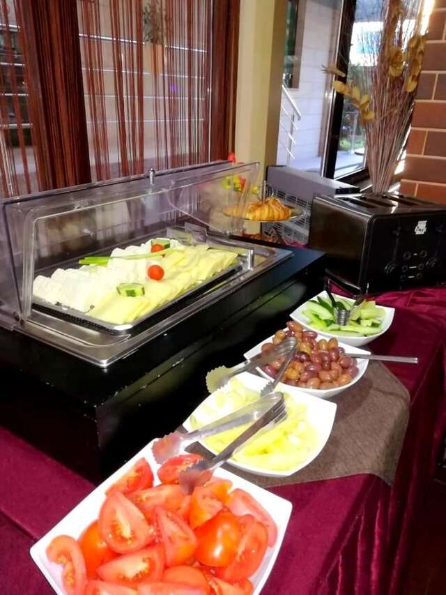 Отель West Plaza Hotel Бухарест-32