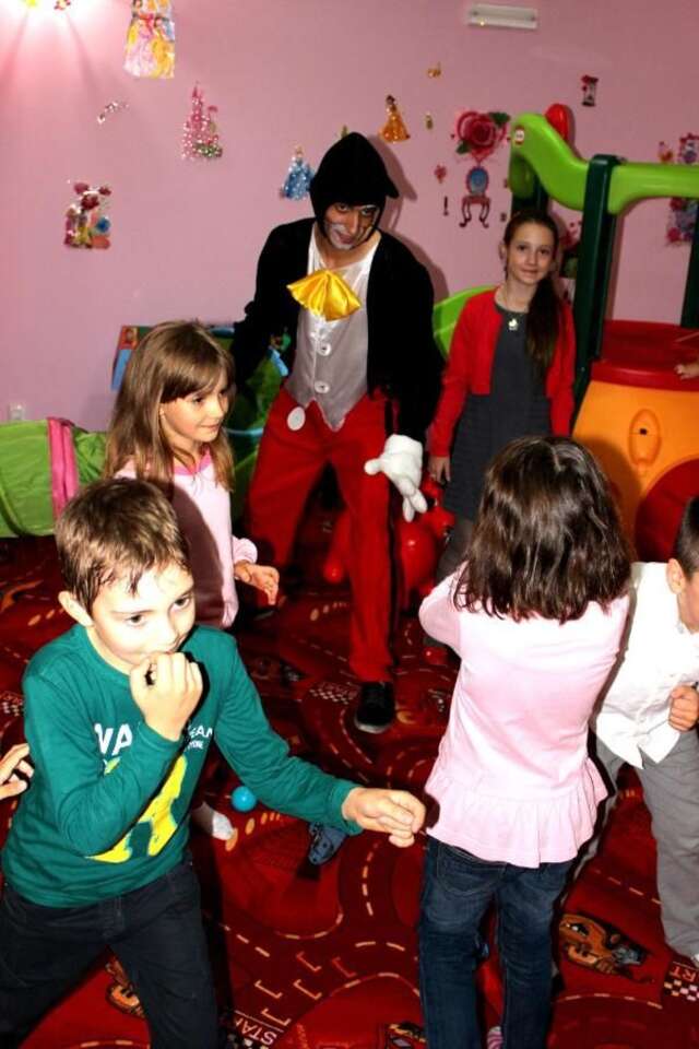 Отель West Plaza Hotel Бухарест-39