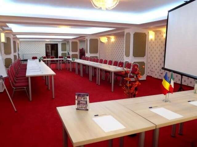 Отель West Plaza Hotel Бухарест-45